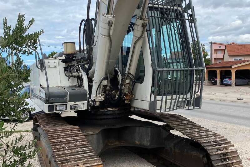 OmecoHub - Immagine LIEBHERR R924BHDSL